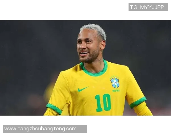 足球场上的火爆球星是谁引领潮流成为全球焦点人物